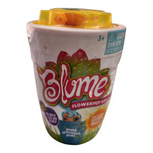 Blume Flowerpot Girls Surprise Doll Changes Stocking‎ Stuffer